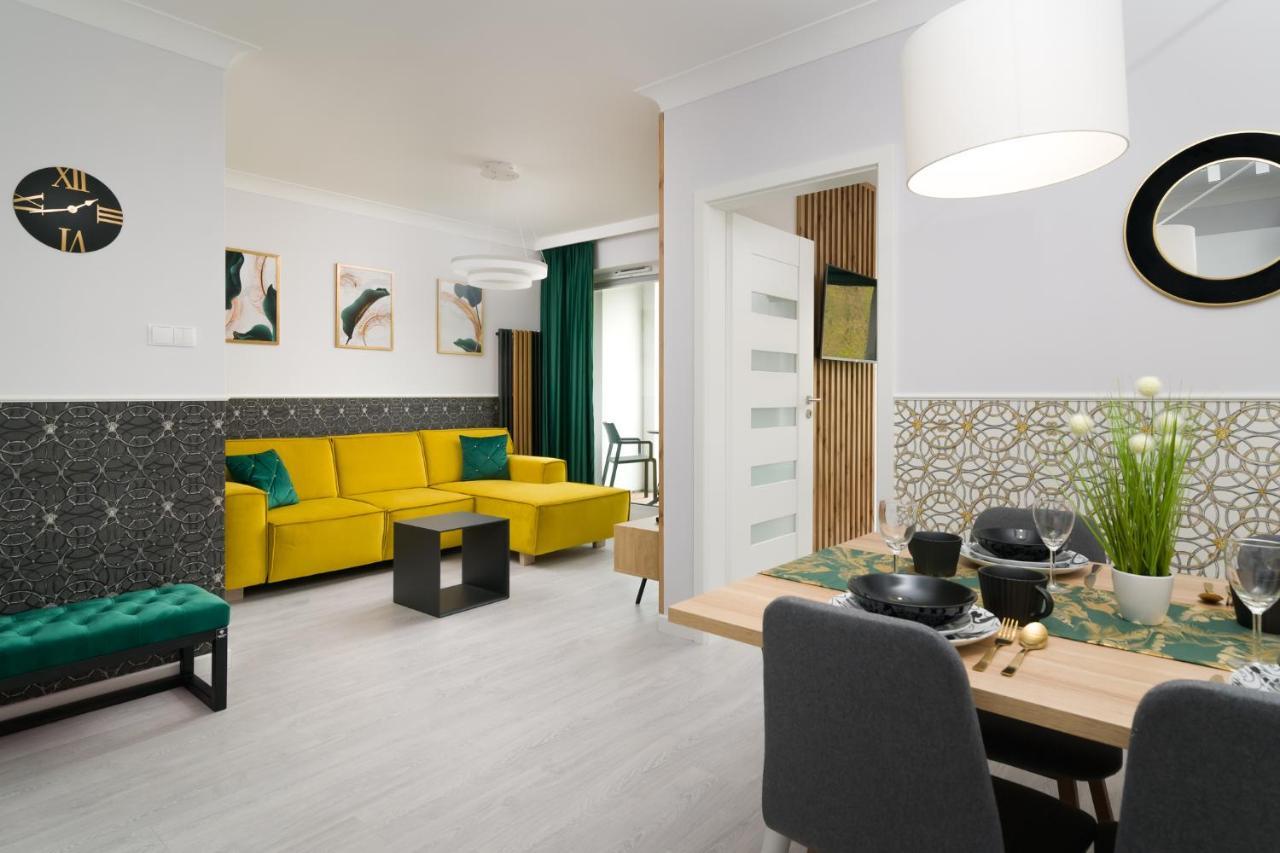 Apartamenty Forest - Nadmorskie Tarasy D409 코워브제크 외부 사진